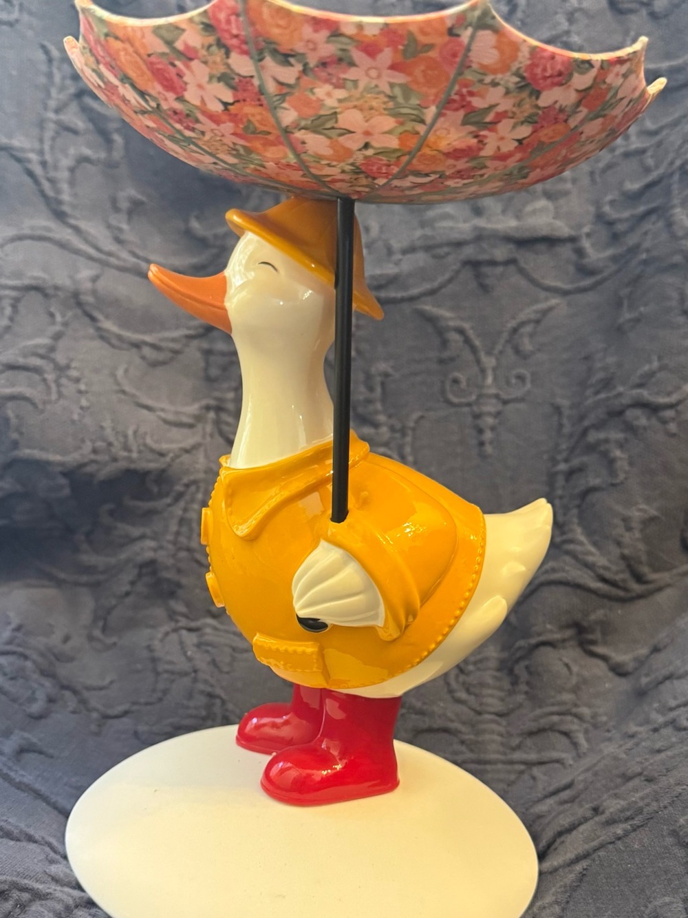Bath & Body Works 3 wick candle holder Duck Figurine in Yellow and Red